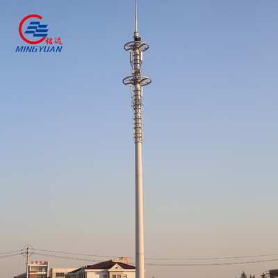 La torre monopolar de las telecomunicaciones de Q355b galvanizó la antena de radio sumergida caliente