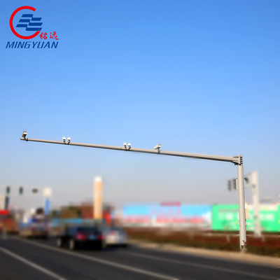 Extensión solar galvanizada en forma de L afilada Q460 del montaje de la cámara del CCTV poste
