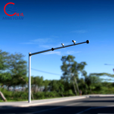 Extensión solar galvanizada en forma de L afilada Q460 del montaje de la cámara del CCTV poste
