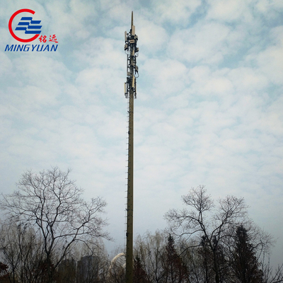 La torre monopolar de las telecomunicaciones del OEM del metal del HDG galvanizó a poste de acero GR65